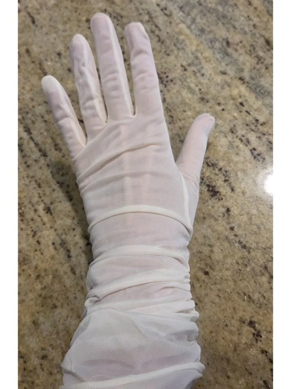 Vintage Womens Size L/XL Cream Nylon Formal Gloves 13